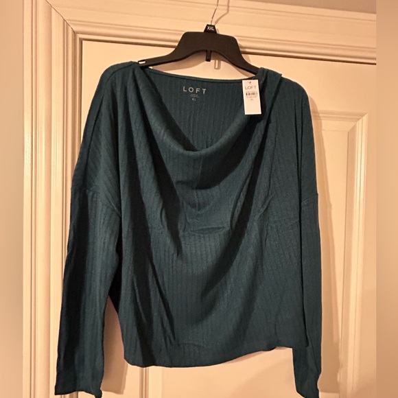 LOFT Tops - Loft Xl Womens Top Nwt